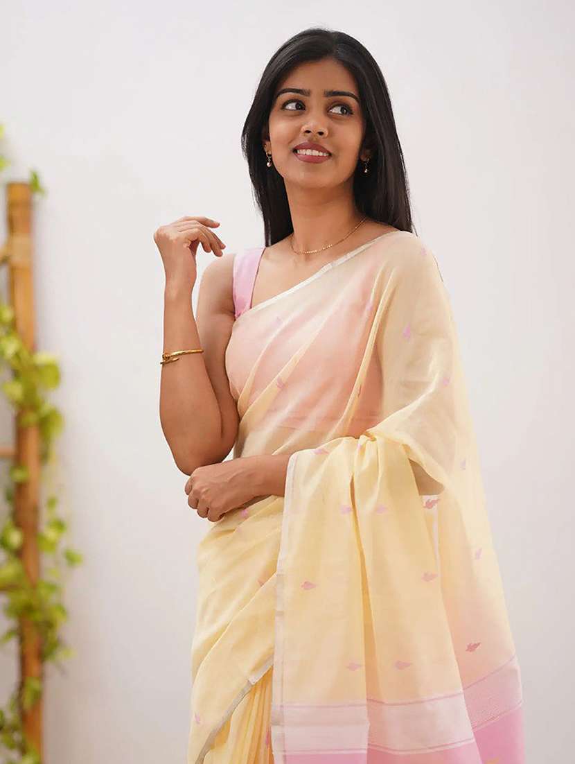 women self design handloom saree with blouse - 22567109 -  Standard Image - 4