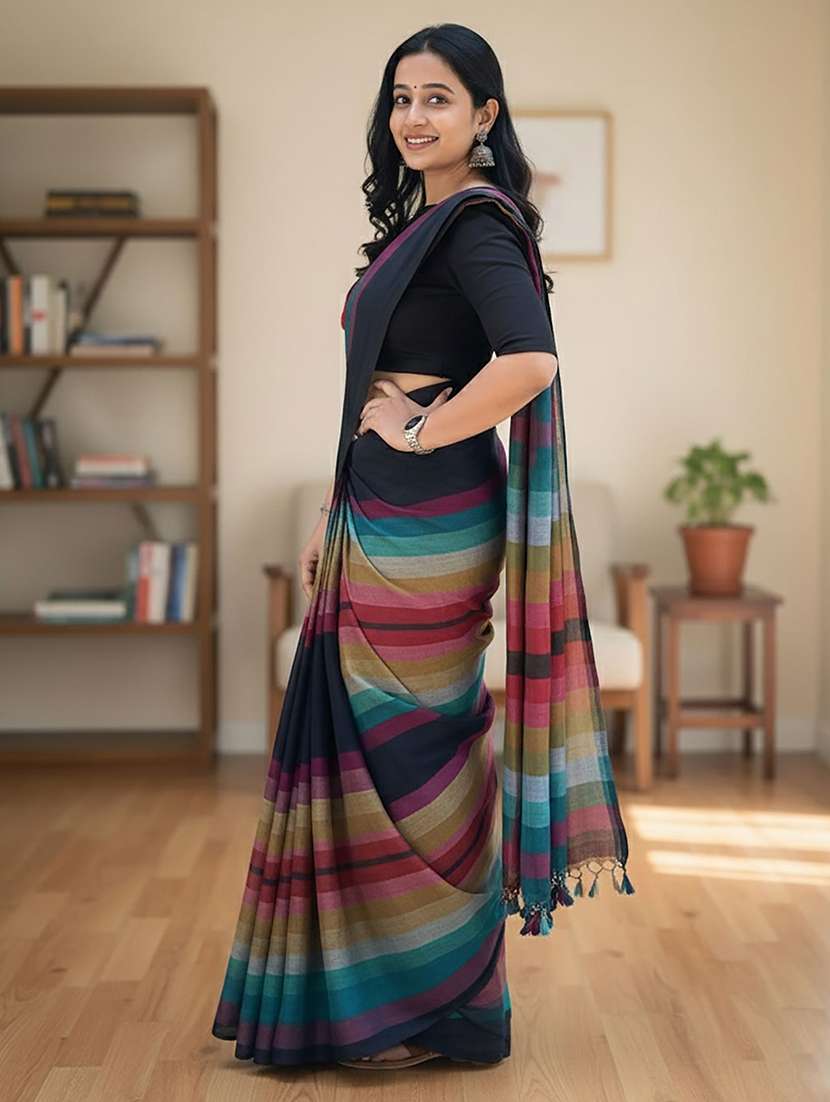 women striped handloom saree with blouse - 22567218 -  Standard Image - 1