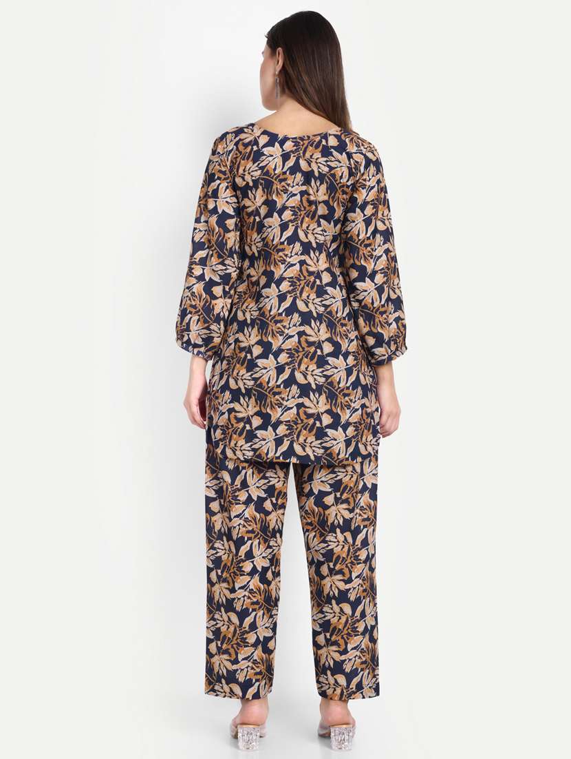 Women Printed Three Quarter Sleeves Ethnic Co-ord Set - 22567581 -  Standard Image - 4