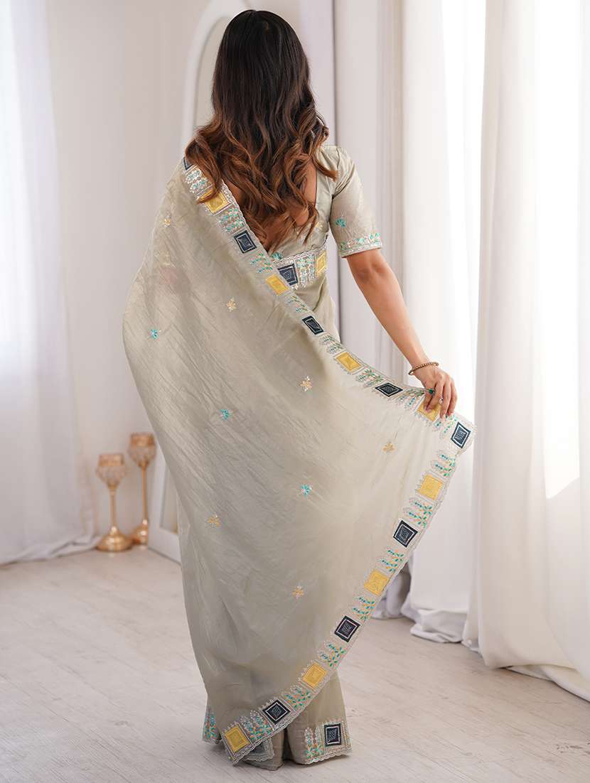 women solid with work embroidered saree with blouse - 22567701 -  Standard Image - 4