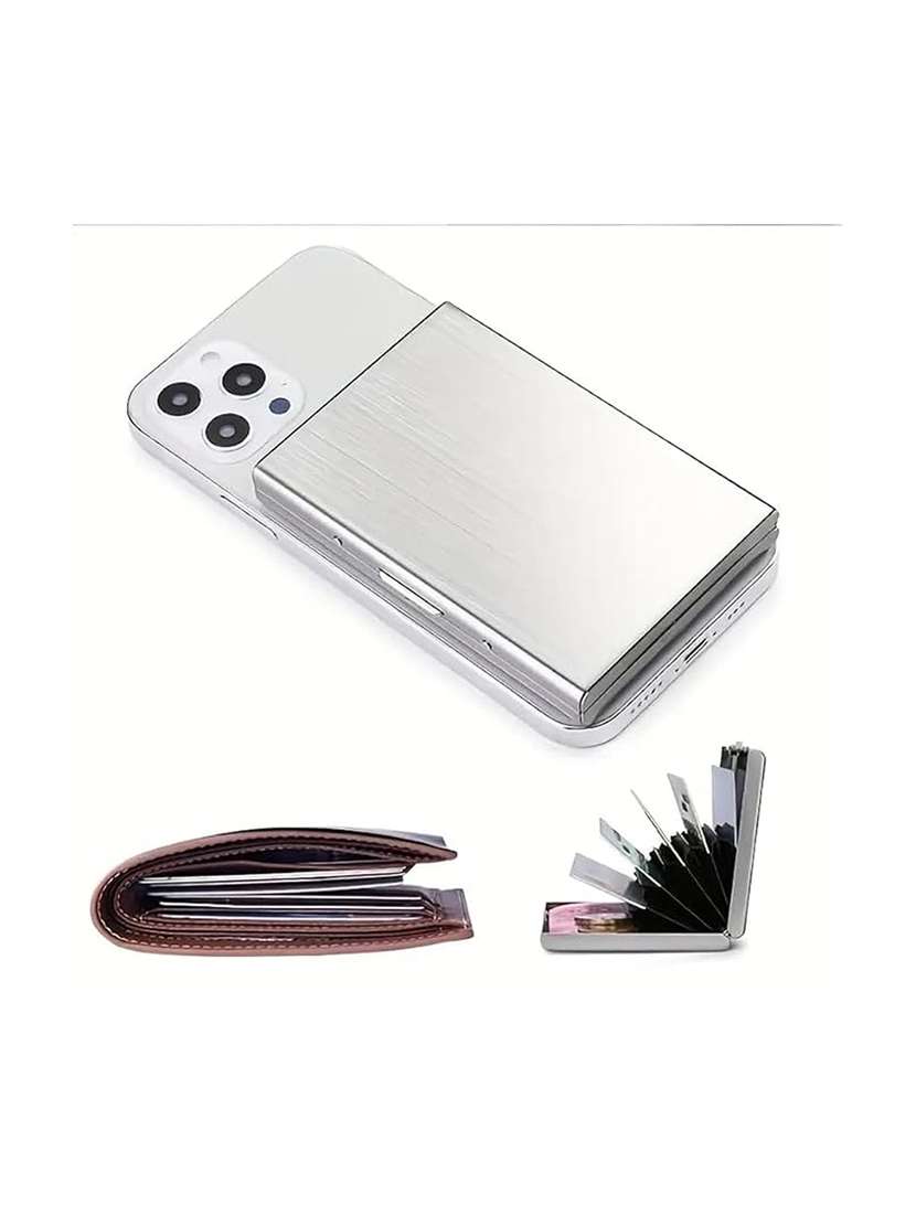 silver metal card holder wallet with magnetic closure - 22567726 -  Standard Image - 1