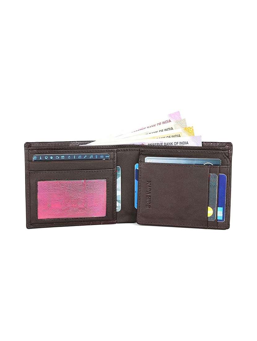 Red Leather Bi-fold Wallet With Card Slots - 22567741 -  Standard Image - 4