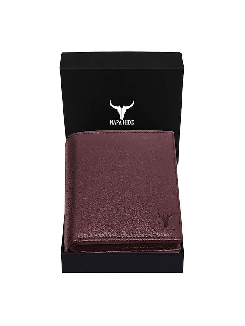 genuine leather bi-fold wallet with multiple card slots - 22567753 -  Standard Image - 4