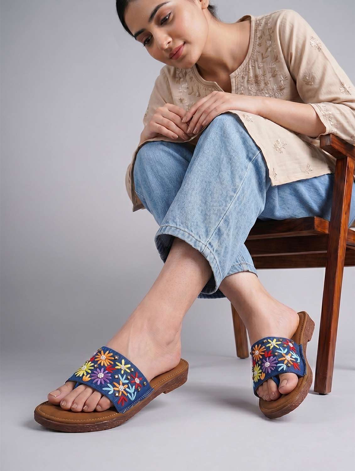 women embroidered toe separator flats - 22567790 -  Standard Image - 4