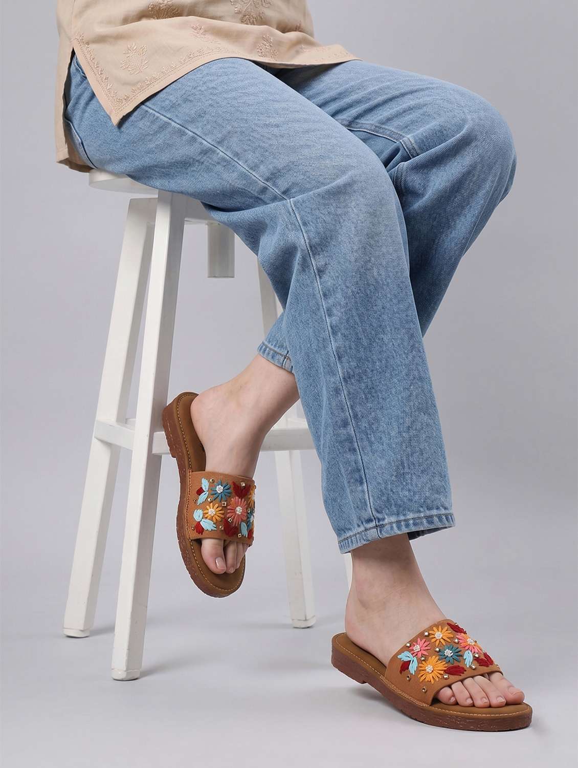 women embroidered toe separator flats - 22567793 -  Standard Image - 4