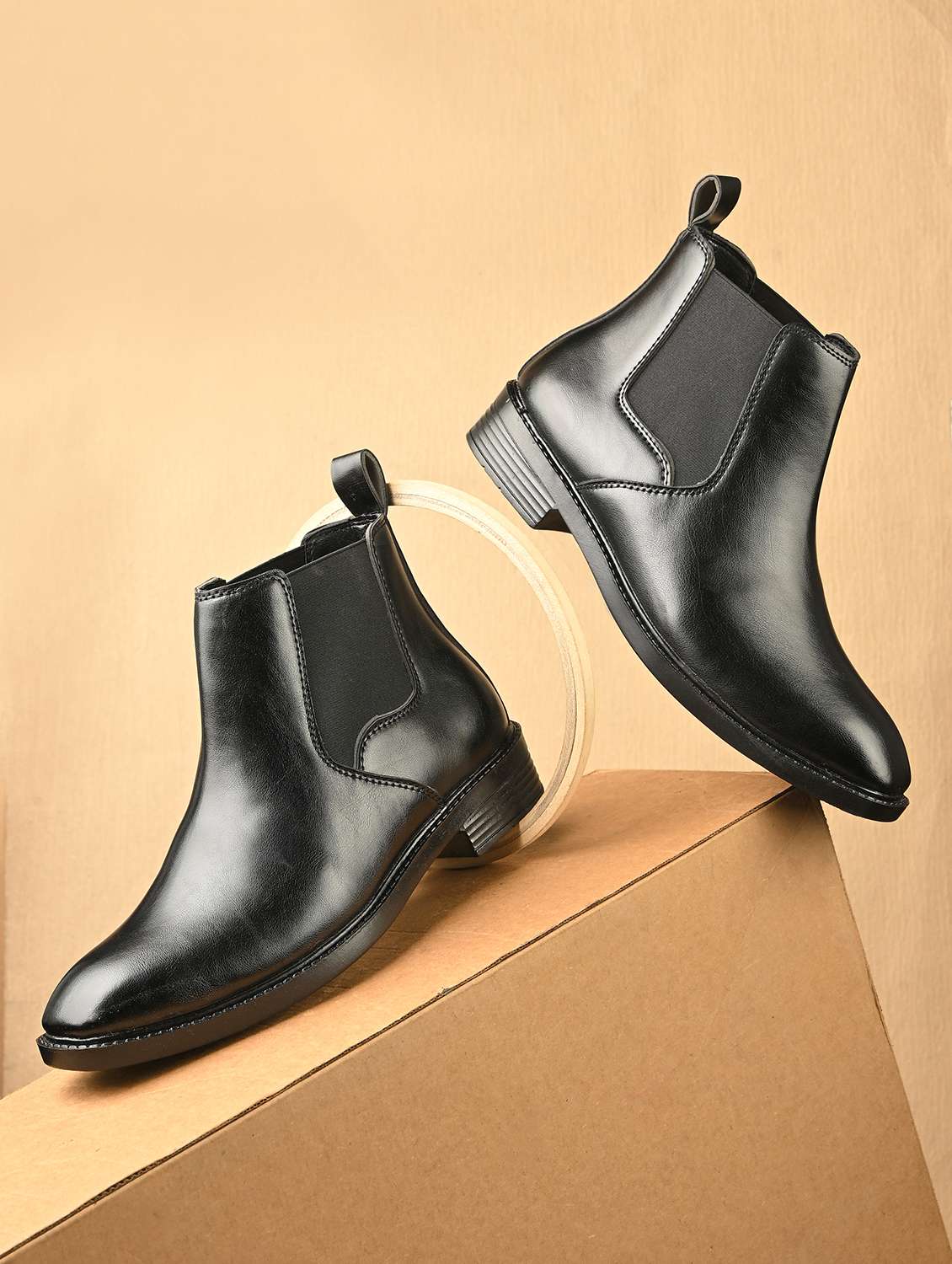 men solid slip on chelsea boot
