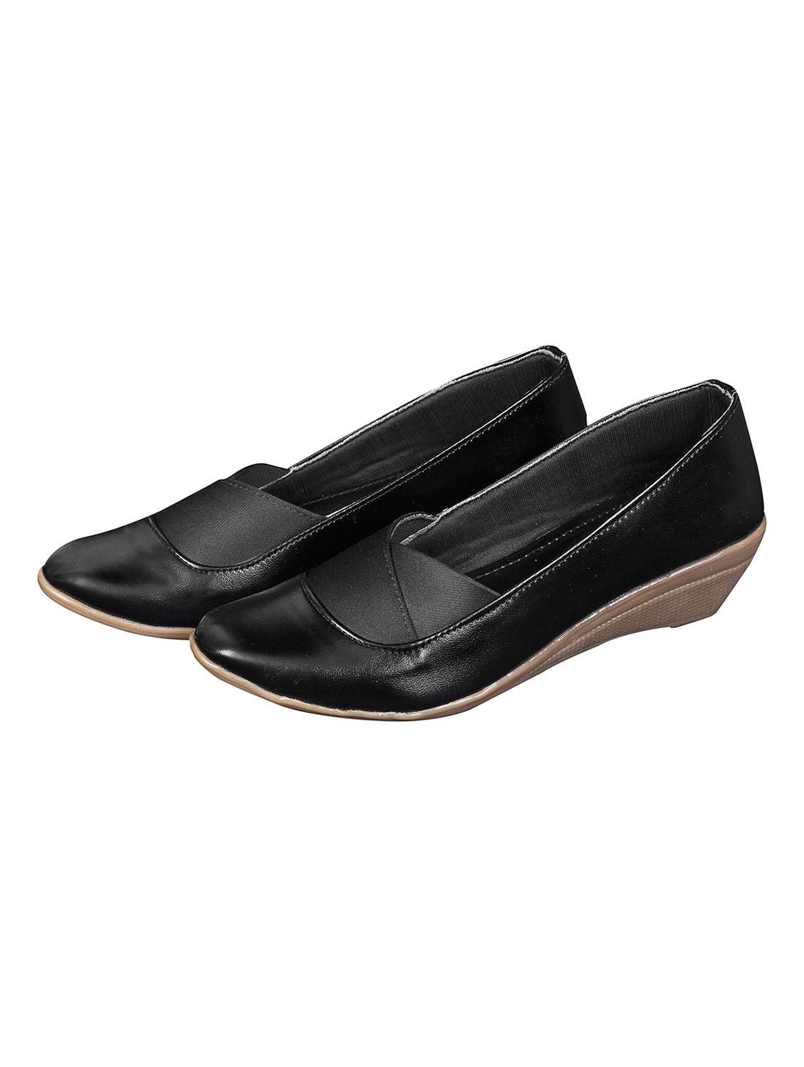 women solid slip on ballerina
