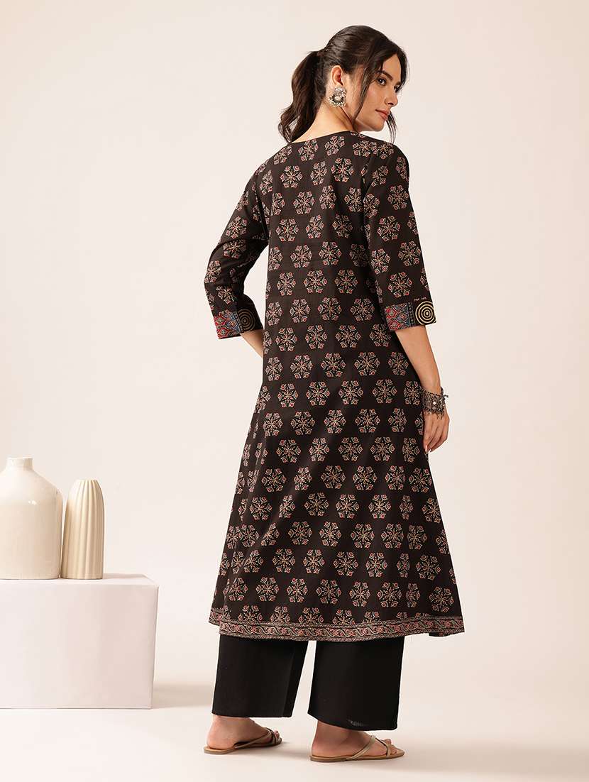 women printed three quarter sleeves a-line kurta - 22569507 -  Standard Image - 4