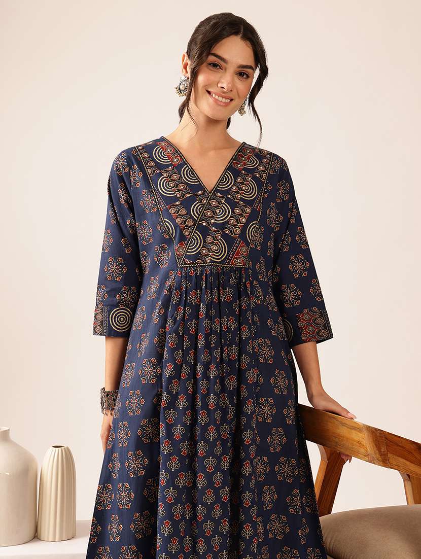 women printed three quarter sleeves a-line kurta - 22569508 -  Standard Image - 1