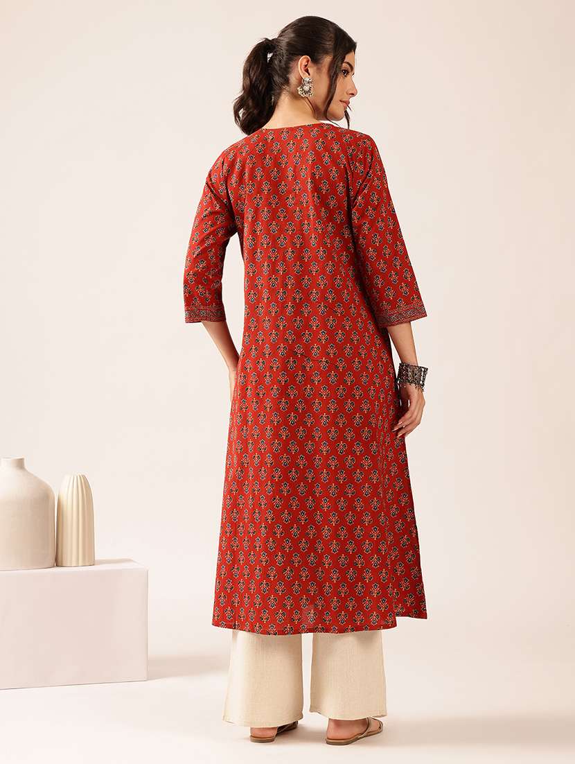 Women Printed Three Quarter Sleeves A-line Kurta - 22569512 -  Standard Image - 4