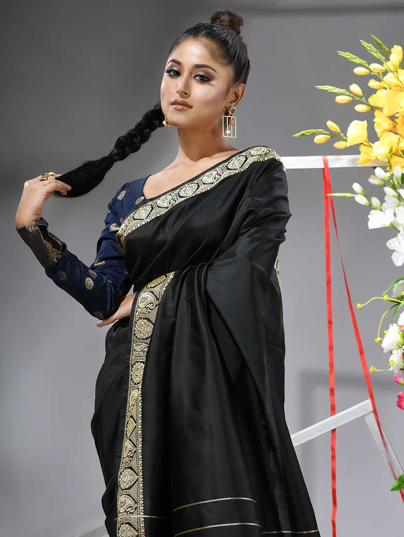 women solid with bordered saree with blouse - 22569688 -  Standard Image - 1