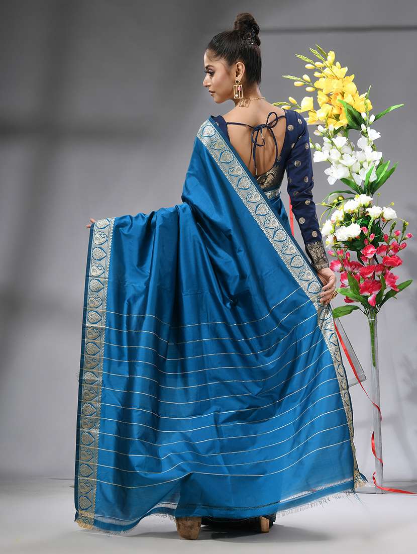 women solid with bordered saree with blouse - 22569689 -  Standard Image - 4