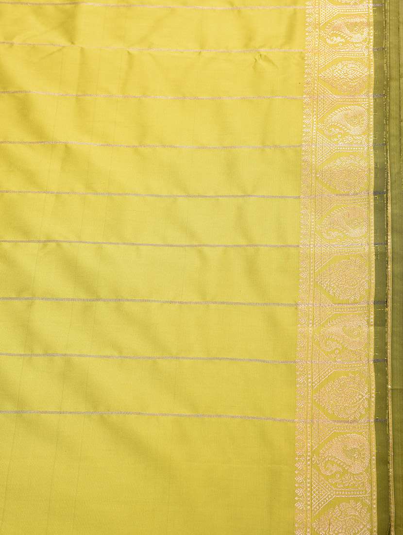 women solid with bordered saree with blouse - 22569696 -  Standard Image - 1