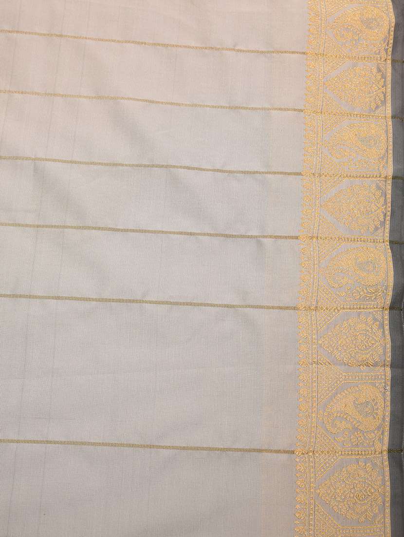 women solid with bordered saree with blouse - 22569699 -  Standard Image - 1
