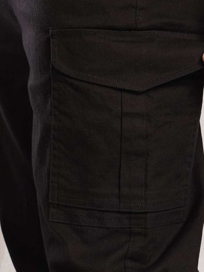 men solid mid rise regular fit cargo pant - 22570499 -  Standard Image - 1