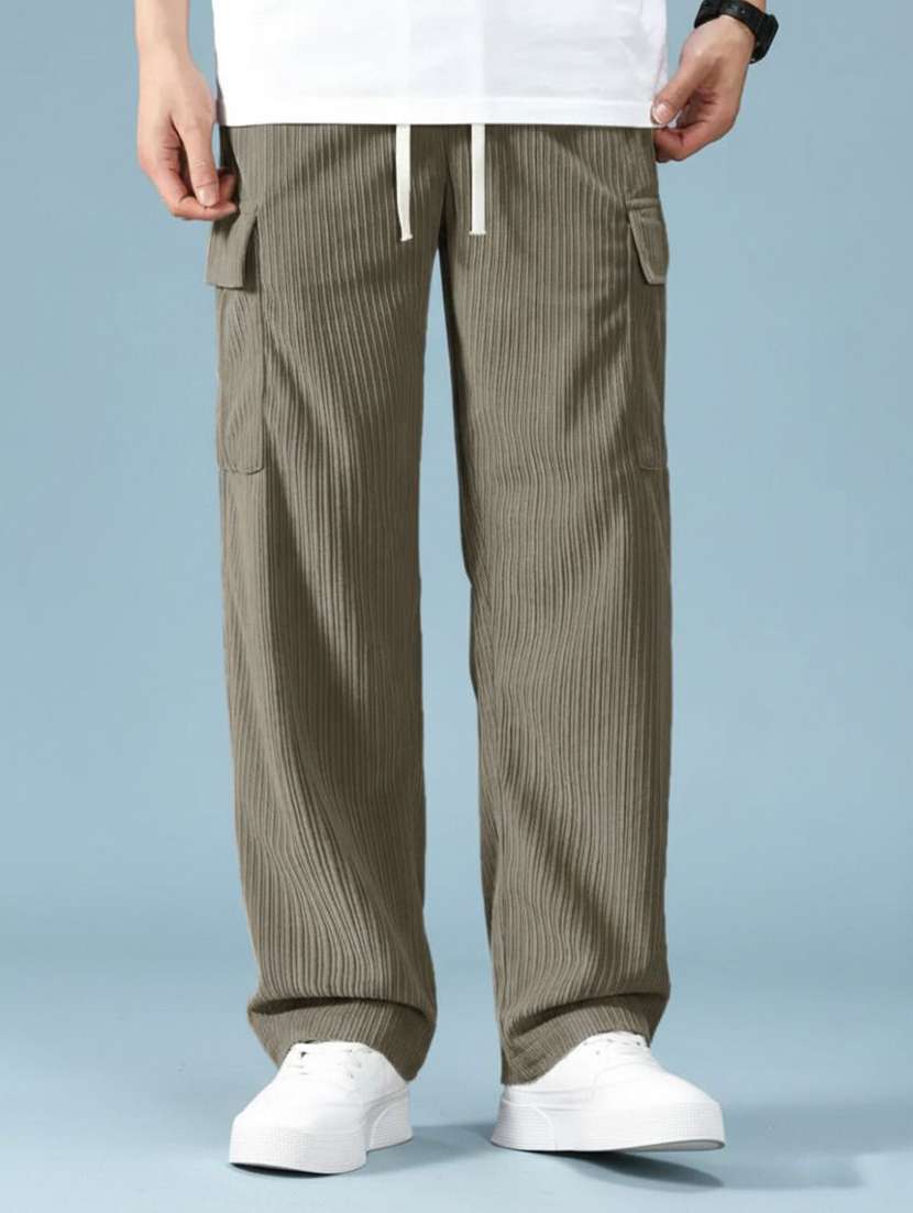 men solid mid rise relaxed fit cargo pant