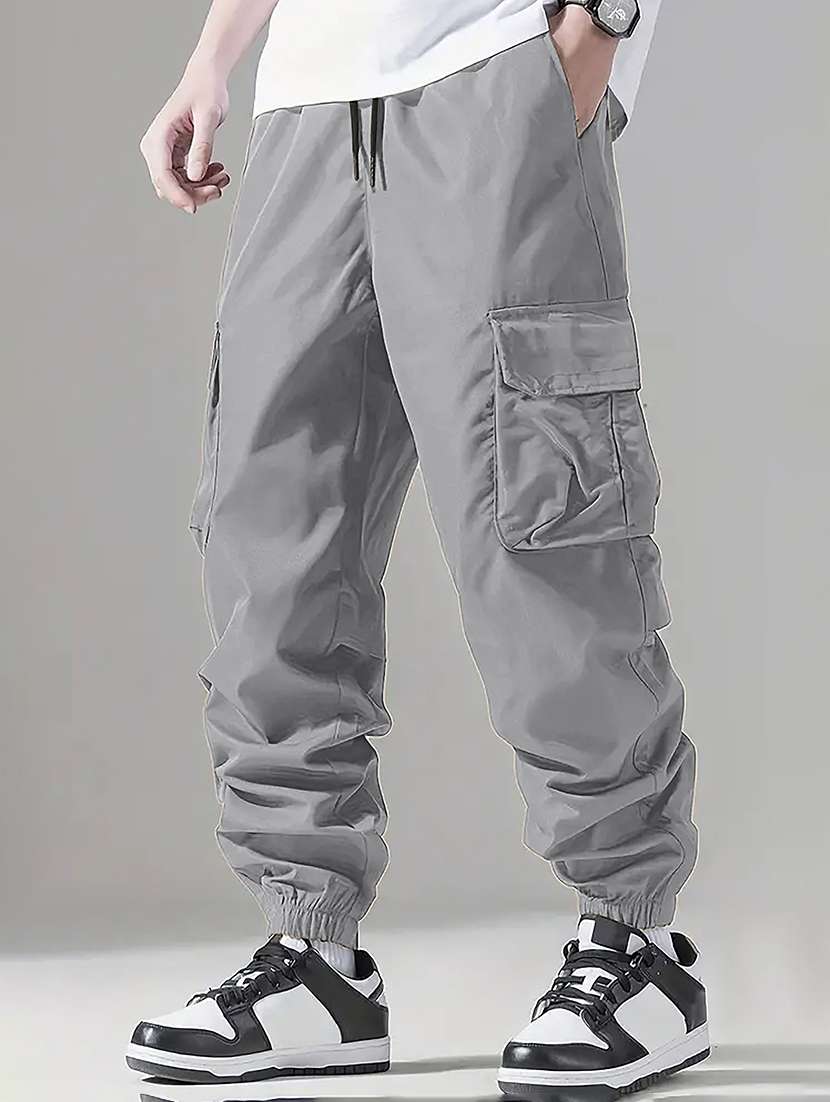 men solid mid rise regular fit jogger