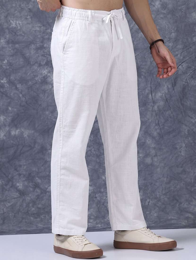 Men Solid Mid Rise Relaxed Fit Flat Front Trouser - 22570720 -  Standard Image - 1