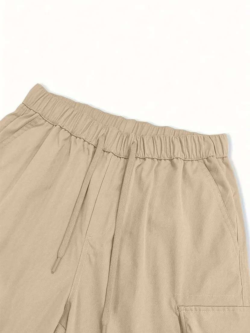 men solid mid rise regular fit cargo shorts - 22570763 -  Standard Image - 4