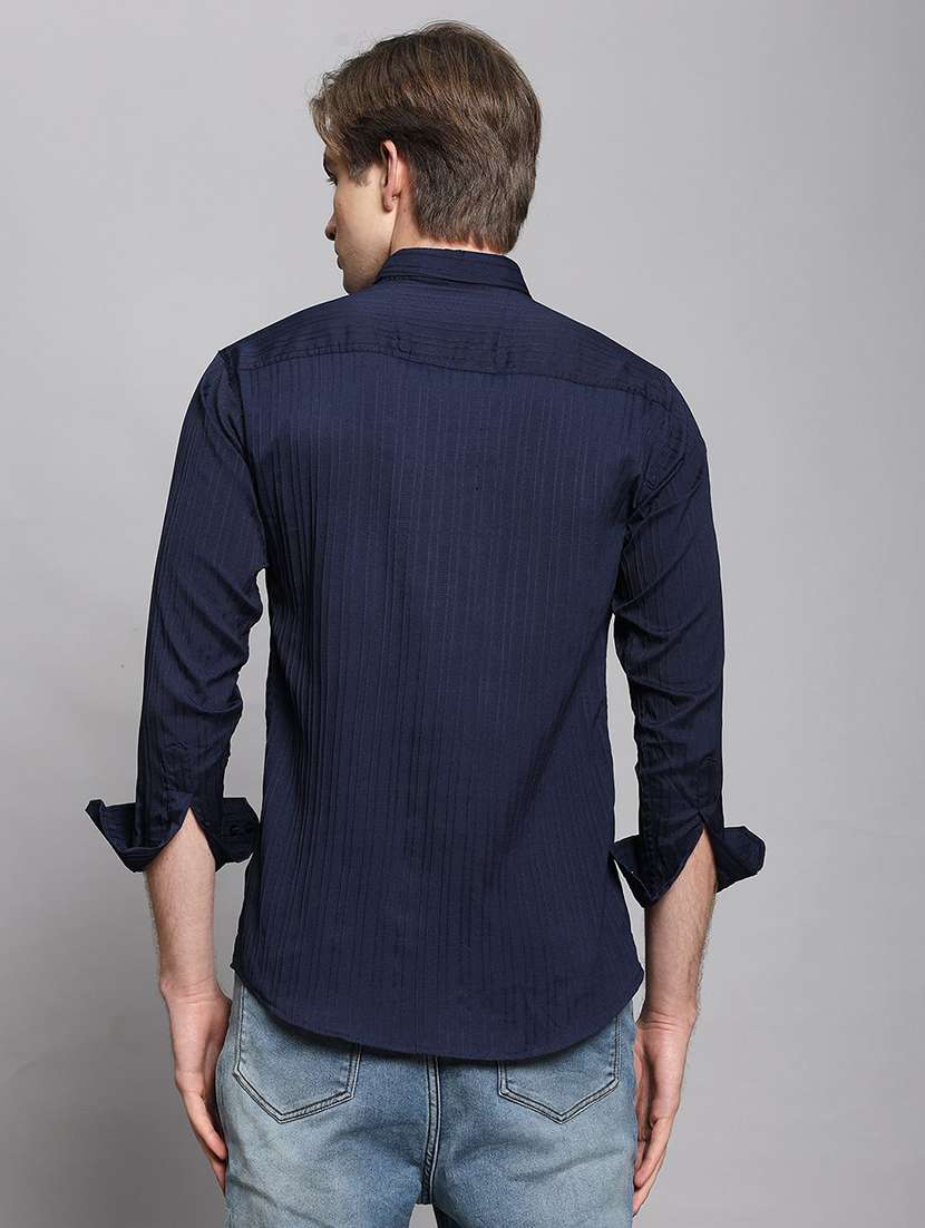 men textured long sleeves casual shirt - 22570957 -  Standard Image - 4