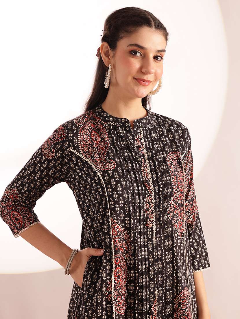 women printed three quarter sleeves kurta pant set - 22571048 -  Standard Image - 1