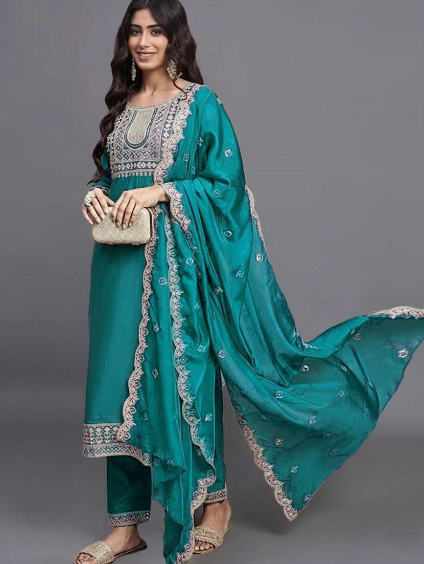 women embroidered three quarter sleeves kurta pant set with dupatta