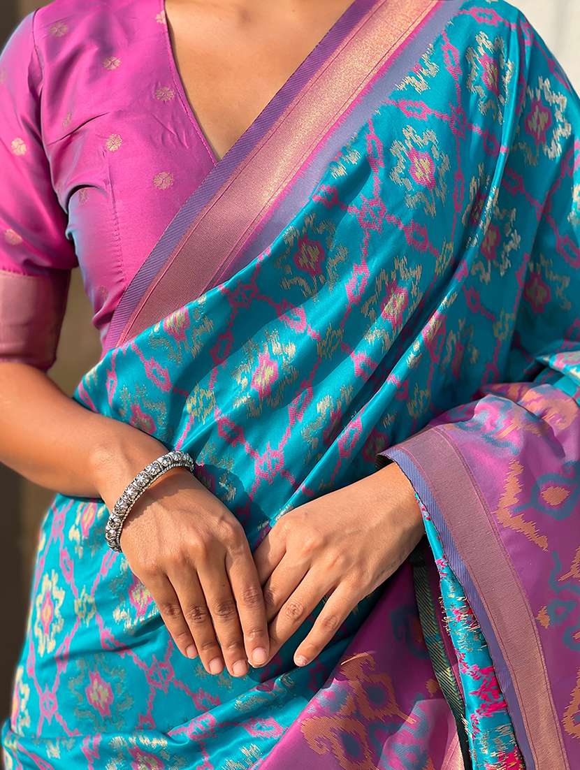 women self design patola saree with blouse - 22571115 -  Standard Image - 1