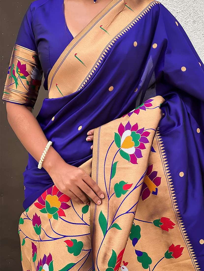 women self design paithani saree with blouse - 22571281 -  Standard Image - 4