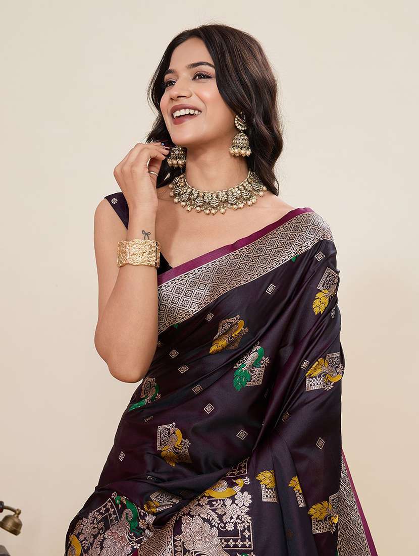 women self design banarasi saree with blouse - 22571422 -  Standard Image - 1