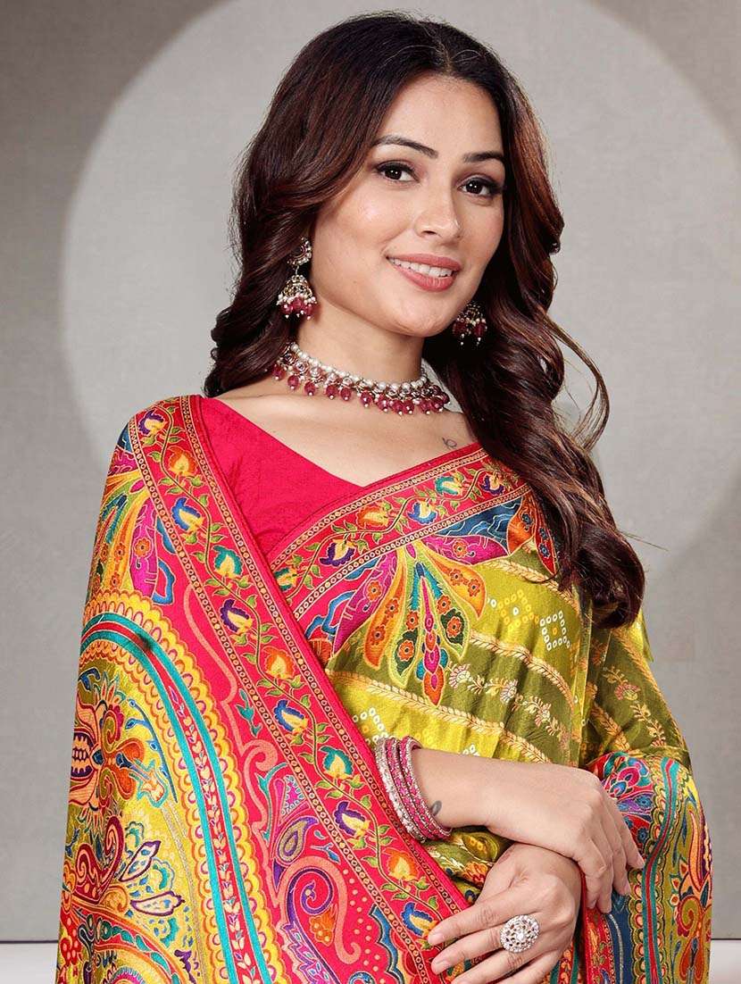women paisley printed saree with blouse - 22571486 -  Standard Image - 1