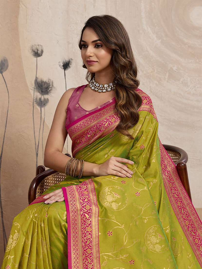 women self design banarasi saree with blouse - 22571579 -  Standard Image - 1