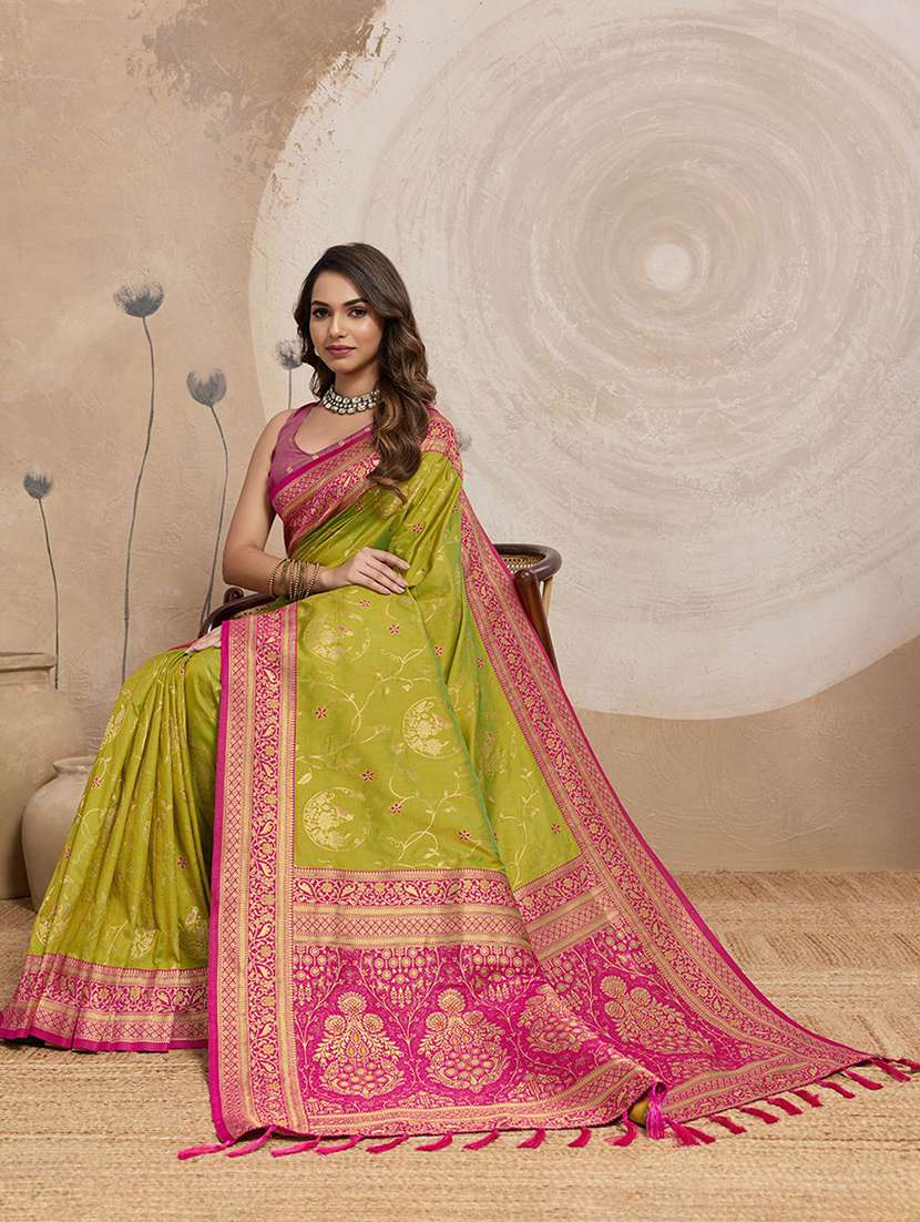 women self design banarasi saree with blouse - 22571579 -  Standard Image - 4