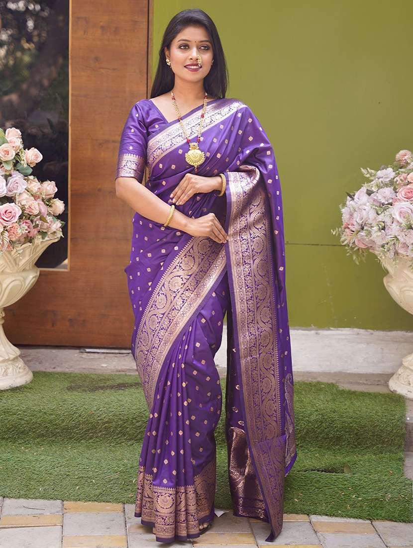 Women Self Design Banarasi Saree With Blouse - 22571627 -  Standard Image - 1