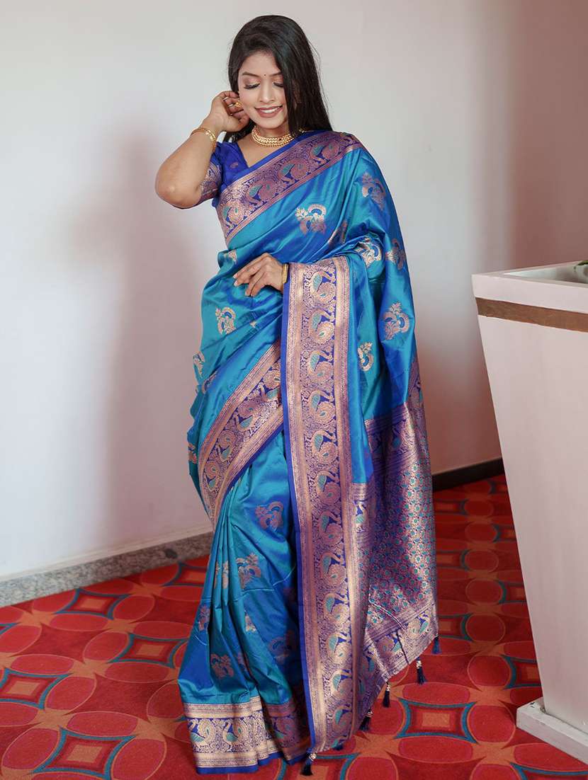 women self design paithani saree with blouse - 22571635 -  Standard Image - 4