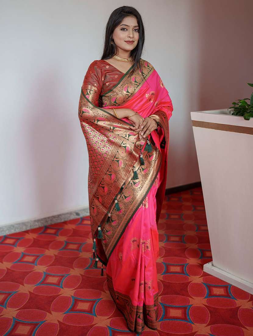 women self design paithani saree with blouse - 22571638 -  Standard Image - 4