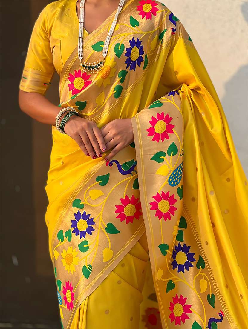 women self design paithani saree with blouse - 22571714 -  Standard Image - 4