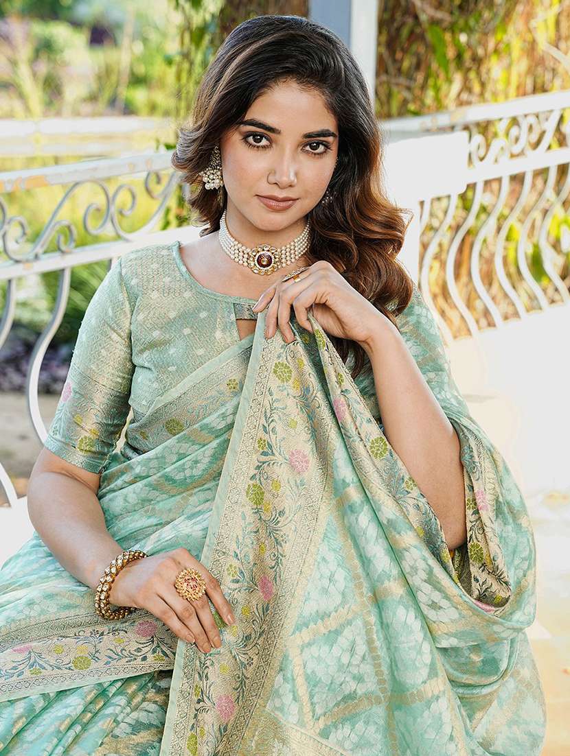 women self design patola saree with blouse - 22571737 -  Standard Image - 1