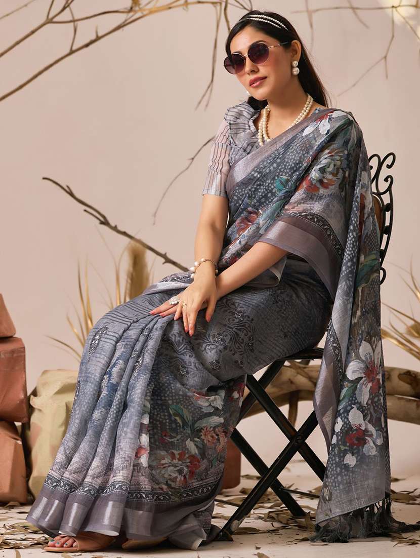 women printed casual wear saree with blouse - 22571888 -  Standard Image - 1