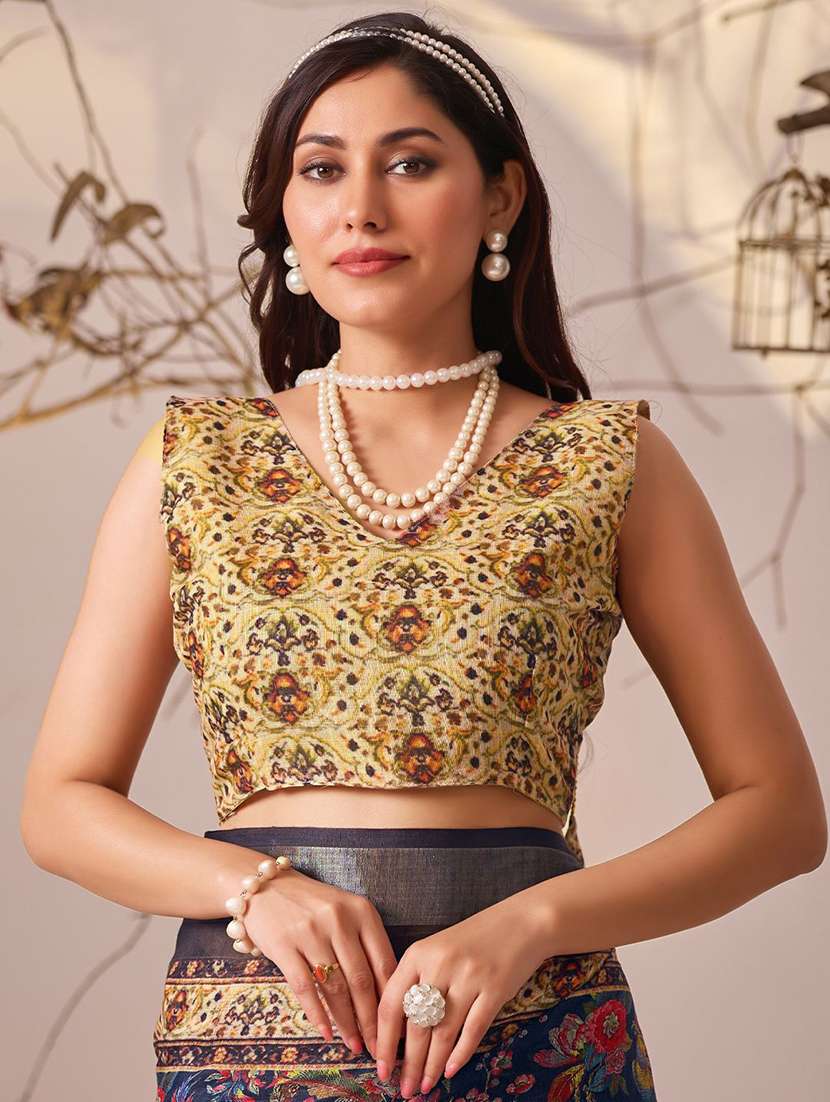women printed casual wear saree with blouse - 22571892 -  Standard Image - 4
