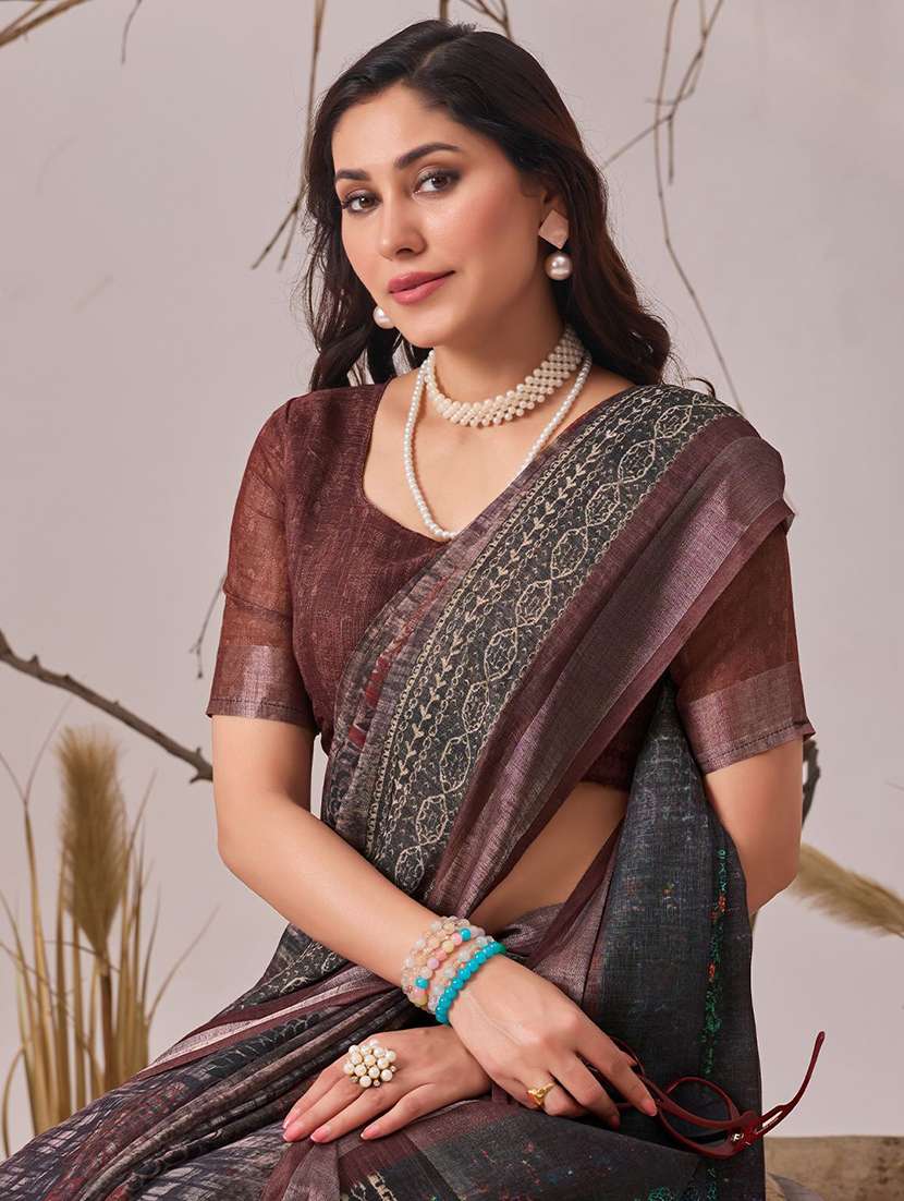 women printed casual wear saree with blouse - 22571909 -  Standard Image - 1
