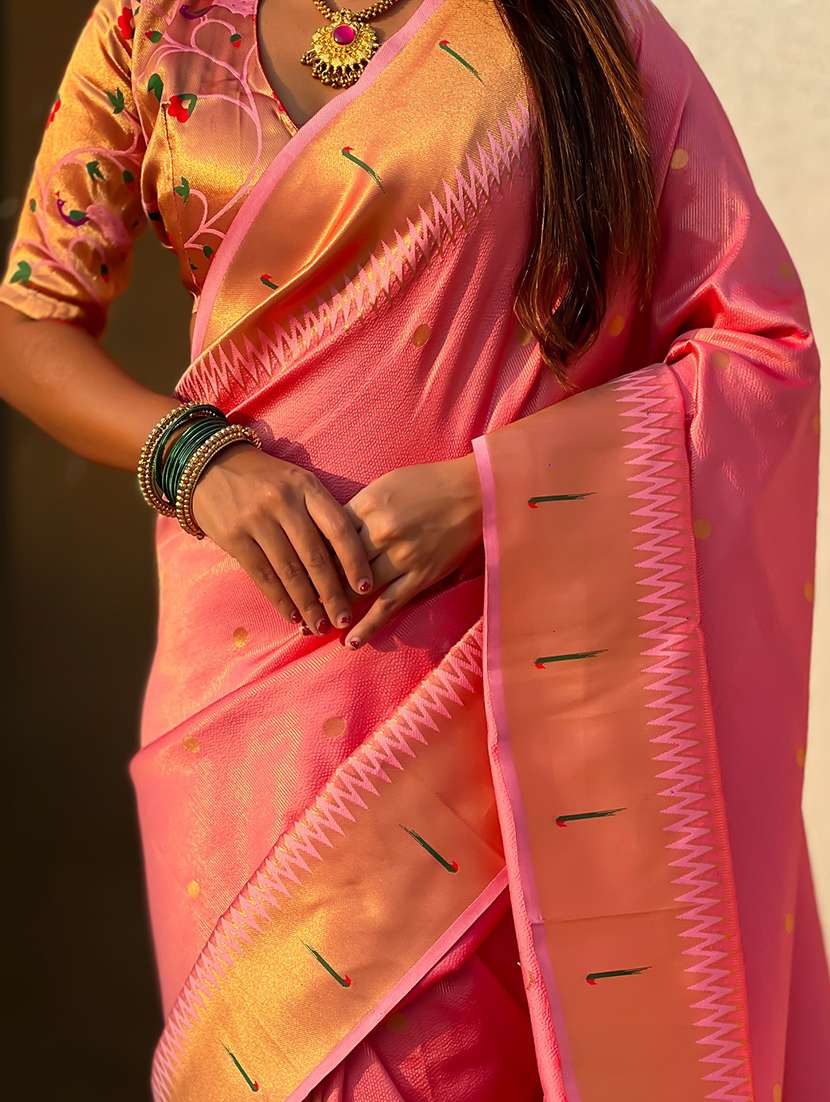 women self design paithani saree with blouse - 22571931 -  Standard Image - 4