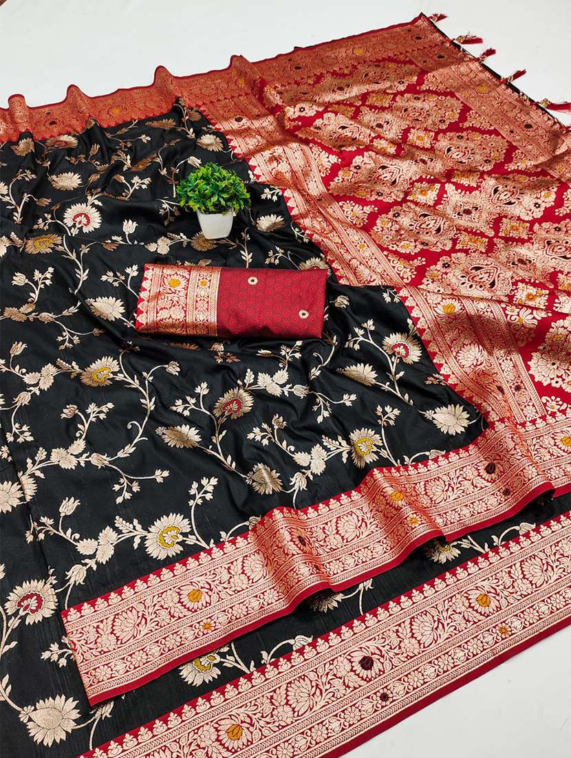 women self design banarasi saree with blouse - 22572028 -  Standard Image - 4