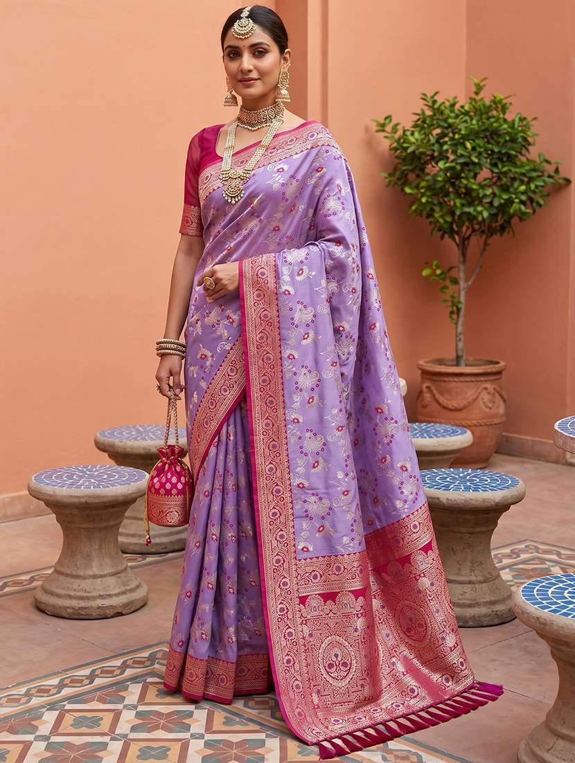 women self design banarasi saree with blouse - 22572061 -  Standard Image - 1