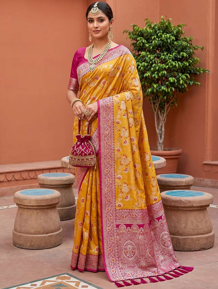 women self design banarasi saree with blouse - 22572066 -  Standard Image - 1