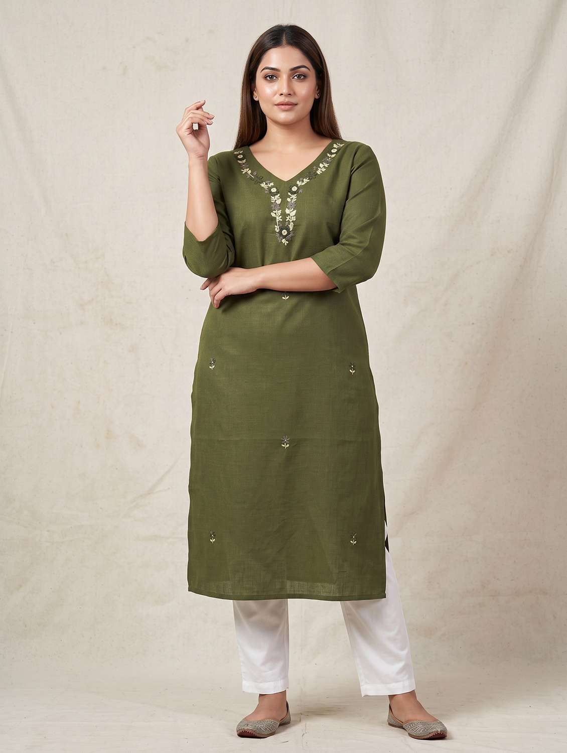 women embroidered three quarter sleeves straight kurta