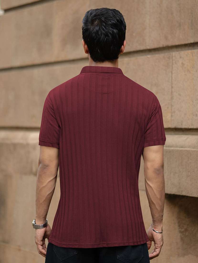men textured short sleeves polo t-shirt - 22572163 -  Standard Image - 4