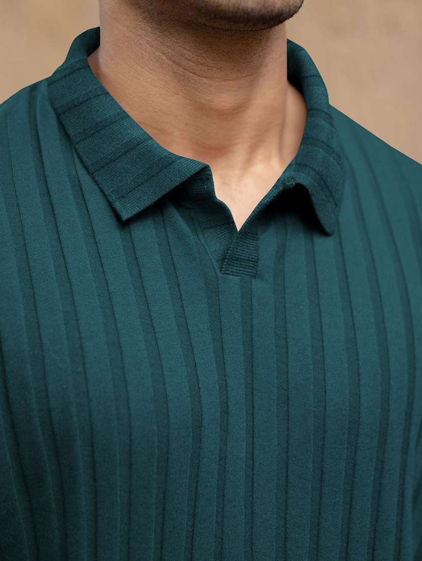 men textured short sleeves polo t-shirt - 22572164 -  Standard Image - 1
