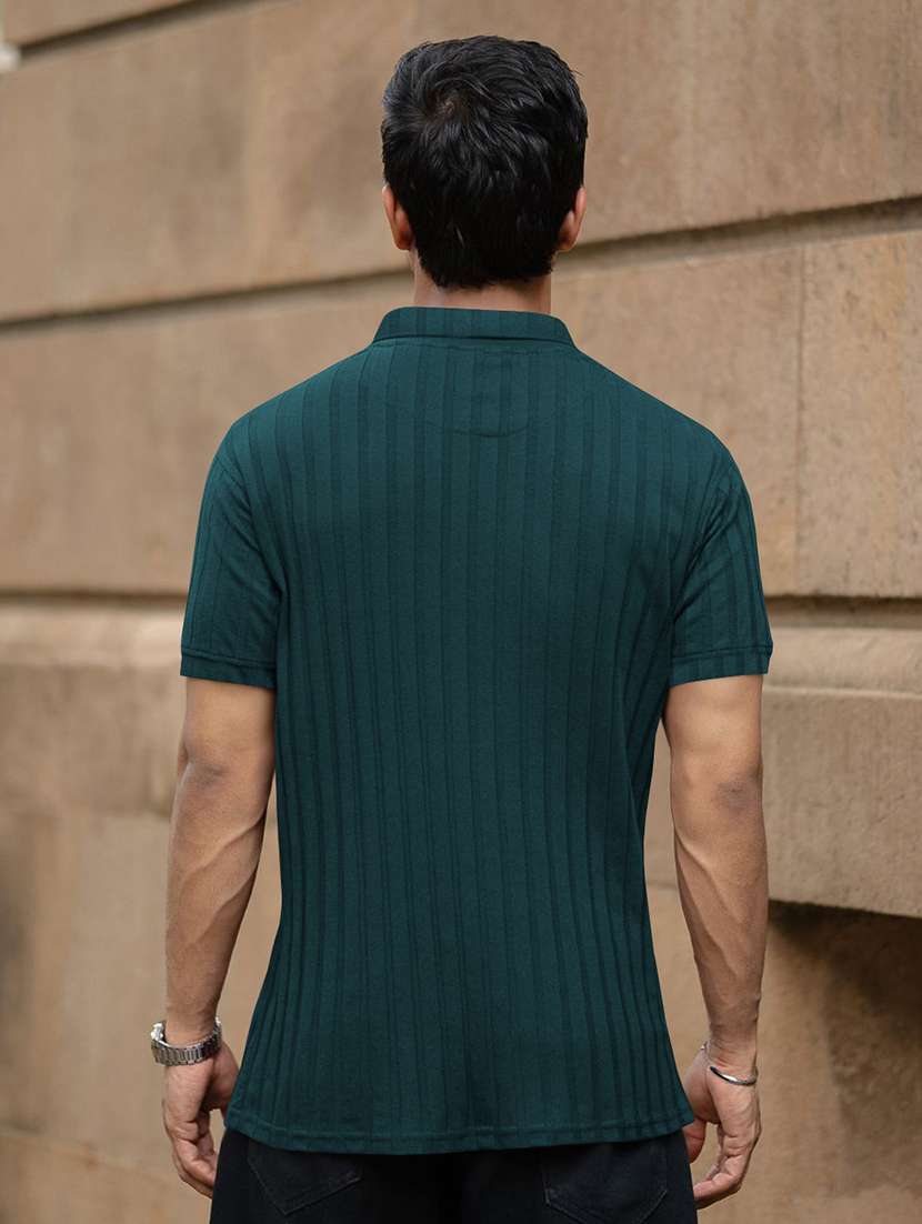 men textured short sleeves polo t-shirt - 22572164 -  Standard Image - 4