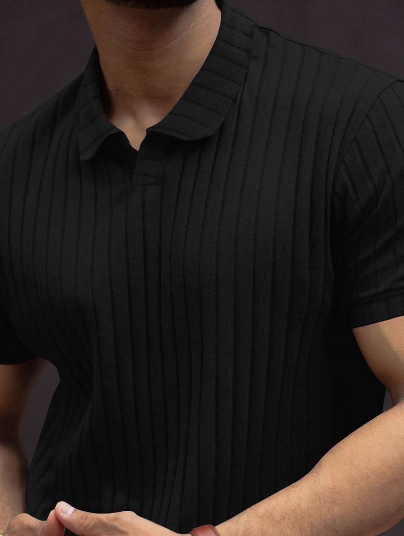 men textured short sleeves polo t-shirt - 22572169 -  Standard Image - 1