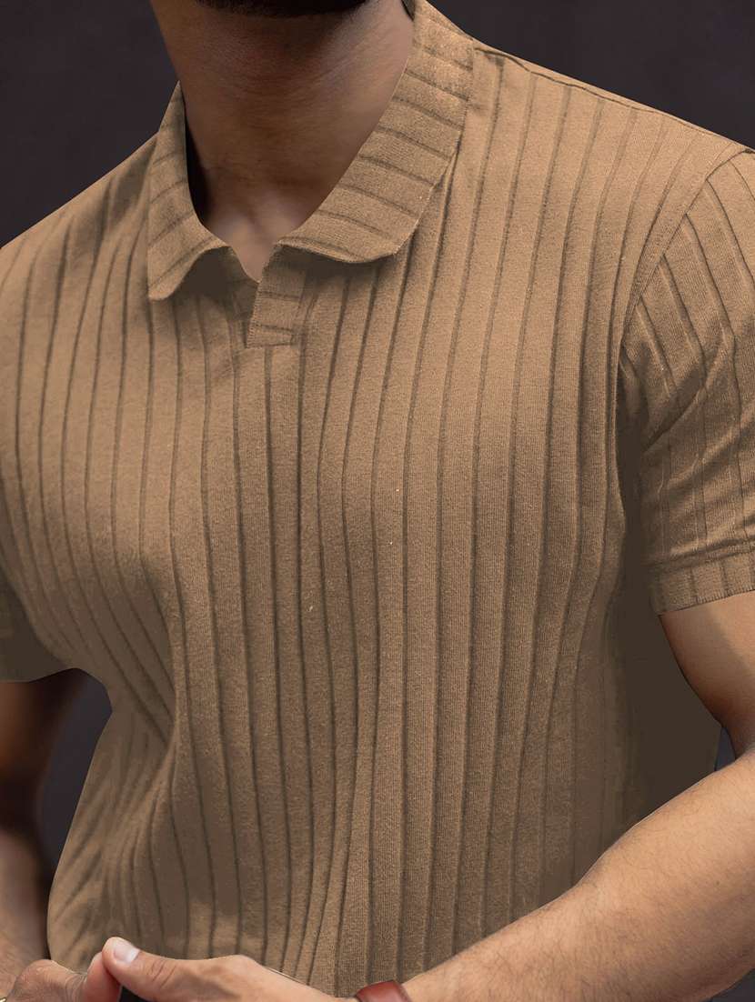 men textured short sleeves polo t-shirt - 22572170 -  Standard Image - 1